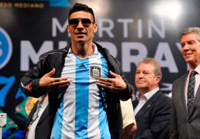 “Maradona fue mucho más que un futbolista”, afirmó el boxeador “Maravilla” Martínez